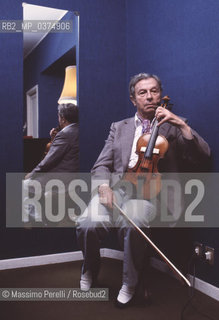 Henrik Szering, violinista, musica classica, ritratto 1987, Roma, Italia / Henrick Szering, violinist, classic music, potrait 1987, Rome, Italy. ©Massimo Perelli/Rosebud2