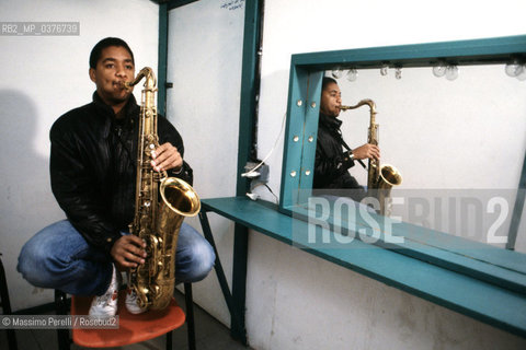 Bradford Marsalis, sassofonista, musica jazz, ritratto 1990, Roma, Italia / Bradford Marsalis,saxophonist, jazzmusic, potrait 1990, Rome, Italy. ©Massimo Perelli/Rosebud2