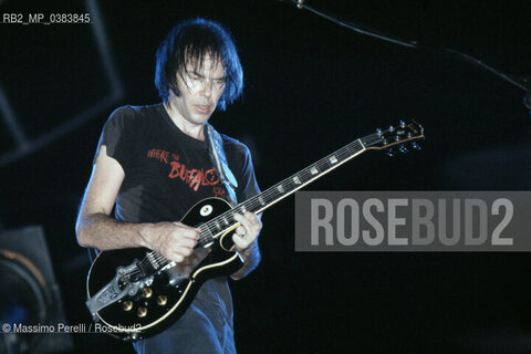 Neil Young, chitarrista, musica rock, ritratto 1983, Roma, Italia / Neil Young, guitarist, rock music, potrait 1983, Rome, Italy. ©Massimo Perelli/Rosebud2