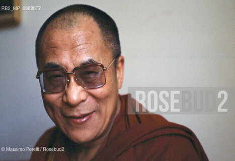 Dalai Lama (Tenzin Gyatso) del Buddismo Tibetano, ritratto 1999, Roma, Italia / Dalai Lama (Tensin Gyatso) of the Tibetan Buddhism, potrait 1999, Rome, Italia. ©Massimo Perelli/Rosebud2