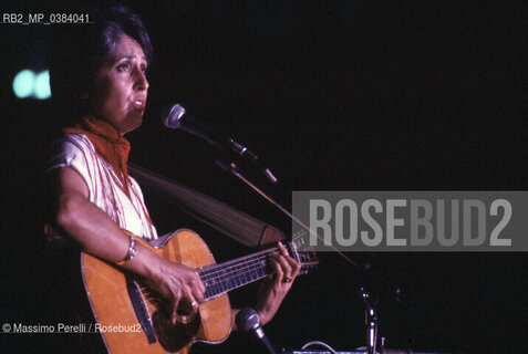 Joan Baez, cantautrice, attivista, ritratto 1994, Roma, Italia / Joan Baez, songwriter, activist, potrait 1994, Rome, Italy. ©Massimo Perelli/Rosebud2