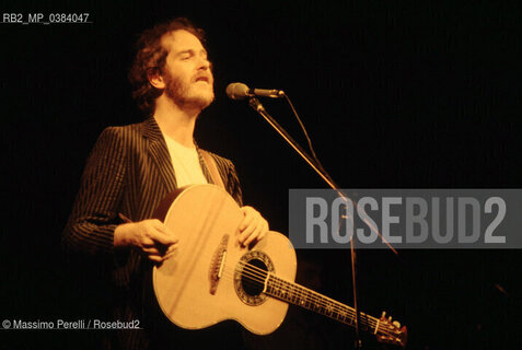 Francesco De Gregori, cantautore, ritratto 1985, Roma, Italia / Francesco De Gregori, songwriter, potrait 1985, Rome, Italy. ©Massimo Perelli/Rosebud2