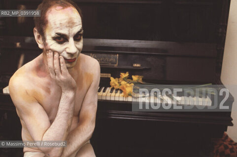 Lindsay Kemp, ballerino, in Nijinsky il matto, ritratto, 1987 Roma, Italia / Lindsay Kemp, dancer, in Nijinsky il matto, potrait, 1987 Rome. ©Massimo Perelli/Rosebud2