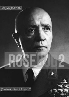 Italian General Pietro Badoglio (1871-1956). During the First World War, he took part in the defeat of Caporetto (1917). During the Second World War, after the deposition of Mussolini in 1943, he led a coalition government that led Italy to the armistice / Il generale Pietro Badoglio (1871-1956). Durante la Prima guerra mondiale, partecipò alla disfatta di Caporetto (1917). Durante la Seconda guerra mondiale, dopo la deposizione di Mussolini nel 1943, guidò un governo di coalizione che condusse il paese allarmistizio - Reproduced by MaMoArchives/Rosebud2