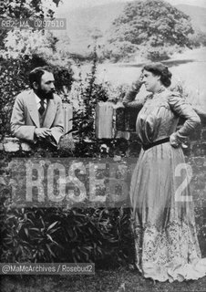 Fernhurst (Surrey, England), 1903: American art historian Bernard Berenson (1865-1959) and his wife Mary Logan / Fernhurst (Surrey, Inghilterra), 1903: Lo storico dellarte Bernard Berenson e sua moglie Mary Logan - Reproduced by MaMoArchives/Rosebud2