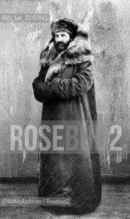 Portrait of Italian composer Giuseppe Verdi (1813-1901) wearing a long fur coat / Ritratto del compositore Giuseppe Verdi (1813-1901) con un lungo cappotto di pelliccia - Reproduced by MaMoArchives/Rosebud2