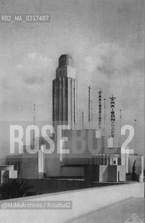 Paris Expo 1931: Palace of the metropolitan section / Esposizione universale di Parigi 1931: Palazzo della sezione metropolitana - Reproduced by MaMoArchives/Rosebud2