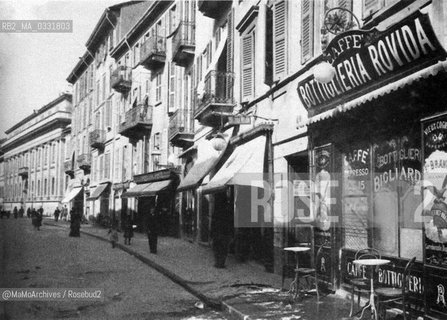 Milan, Via Larga in the early twentieth century / Milano, via Larga agli inizi del Novecento - Reproduced by MaMoArchives/Rosebud2