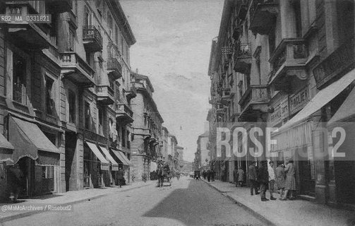 Milan, Via Paolo Sarpi in the early twentieth century / Milano, via Paolo Sarpi allinizio del Novecento - Reproduced by MaMoArchives/Rosebud2