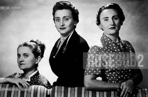 Rome, c. 1950. Sisters Zoë, Micol, and Giovanna Fontana, founders of their fashion house based in Rome specialized in high end fashion tailoring / Roma, 1950 circa. Le sorelle Zoe, Micol e Giovanna Fontana, fondatrici della loro casa di moda con sede a Roma, specializzata in alta moda sartoriale - Reproduced by MaMoArchives/Rosebud2