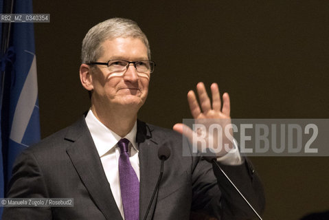 Apple CEO Tim Cook attends the opening of the academic year 2015-16 at Bocconi University in Milan as a guest speaker. 10 November 2015. / Tim Cook, amministratore delegato di Apple allUniversità Bocconi di Milano il 10 novembre 2015 ©Manuela Zugolo/Rosebud2