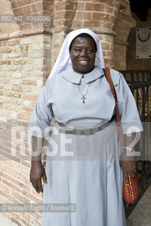 Suor Rosemary Nyirumbe, religiosa ugandese. Cucire la speranza,Rosemary Nyirumbe, la donna che ridà dignità alle bambine soldato è il titolo della biografia in libreria dal 1 settembre. Per la prima volta in Italia, protagonista internazionale della festa del libro di Pordenone, Pordenonelegge / Ugandan religious. Sew hope, Rosemary Nyirumbe, the woman who gives back dignity to the child soldiers is the title of the biography in bookstores from September 1. For the first time in Italy, the international character of the book festival in Pordenone, Pordenonelegge. Only for editorial use / Solo per uso editoriale. ©Manuela Zugolo/Rosebud2