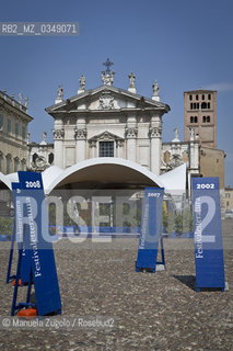 Piazza Sordello allestita per il festival / Piazza Sordello set up for the festival. Only for editorial use / Solo per uso editoriale. ©Manuela Zugolo/Rosebud2