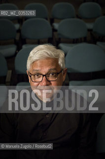 Amitav Ghosh(1956 Calcutta, India) è uno scrittore, giornalista e antropologo indiano. Presente al Salone Internazionale del Libro a Torino/ is a Indian writer, journalist and anthropologist. Present at the International Book Fair in Turin.Only for editorial use / Solo per uso editoriale. ©Manuela Zugolo/Rosebud2