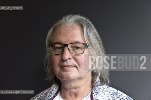 Michael Bruce Sterling(1954, Brownsville, Texas) è un autore di fantascienza statunitense. Presente al salone Internazionale del Libro a Torino/is a US science fiction author. Present at the International Book Fair in Turin.Only for editorial use / Solo per uso editoriale. ©Manuela Zugolo/Rosebud2