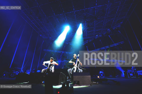 2 Cellos live in Arena di Verona 2016 ©Giuseppe Craca/Rosebud2