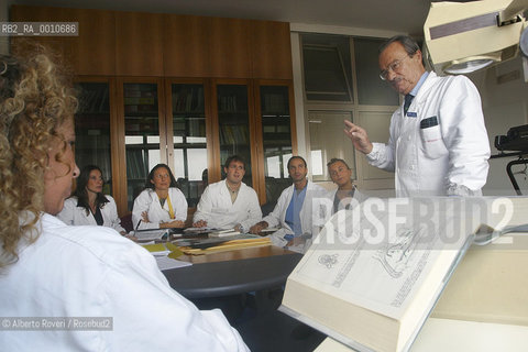 PADOVA - Civil Hospital - Prof. Alberto Staffieri Director of Clinical Otorhinolaryngology at the University.2005  ©Alberto Roveri/Rosebud2