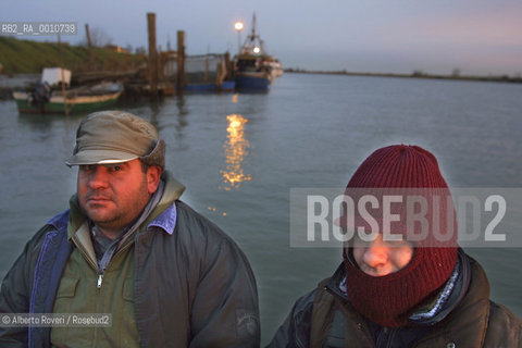 Fisherman in the delta of the River Po at the Goro port. 2005  ©Alberto Roveri/Rosebud2