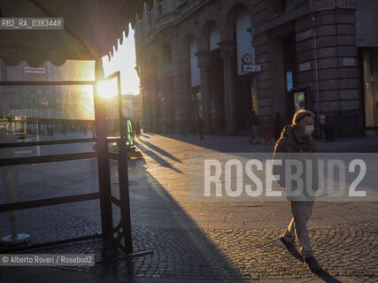 Milano 11 Marzo 2020 - Le vie di Milano semideserte per il divieto di circolazione a causa della pandemia del Virus Corona-Milan 11 March 2020 - The streets of Milan are partially deserted due to the ban on circulation due to the pandemic of the Corona Virus ©Alberto Roveri/Rosebud2