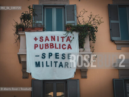 Milano, Mercoledì 25 Aprile 2020 - Festa della Liberazione. La città ai tempi del Corona Virus ©Alberto Roveri/Rosebud2