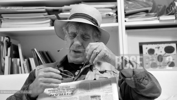 The photographer Dino Pedriali at Pio Monti art Gallery in Rome, april 2016. Il fotografo Dino Pedriali alla galleria Pio Monti di Roma, nellaprile 2016 ©Monica Cillario/Rosebud2