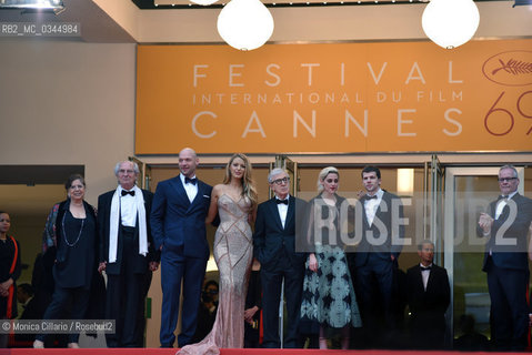 Il cast di Café Society diretto da Woody Allen apre la serata inaugurale del  69° Festival di Cannes, The opening night of the 69th annual Cannes Film Festival, at the screening of Woody Allens film Café Society ©Monica Cillario/Rosebud2