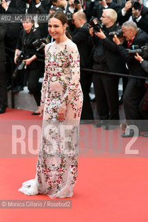 Lattrice francese  Elsa Zylberstein sul red carpet del 69° Festival Internazionale del Cinema di Cannes, maggio 2016. French actress Elsa Zylberstein  on the red carpet at 69th Cannes Annual Film Festival, May 2016 ©Monica Cillario/Rosebud2