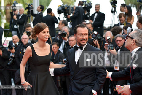 Stefano Accorsi con la nuova compagna, la modella Bianca Vitali sul red carpet del 69esimo Festival del Cinema di Cannes, maggio 2016. Italian actor Stefano Accorsi with his new girlfriend Bianca Vitali on the red carpet during 69th Cannes Film Festival ©Monica Cillario/Rosebud2