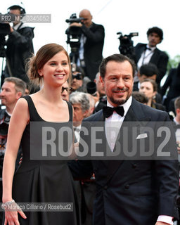 Stefano Accorsi con la nuova compagna, la modella Bianca Vitali sul red carpet del 69esimo Festival del Cinema di Cannes, maggio 2016. Italian actor Stefano Accorsi with his new girlfriend Bianca Vitali on the red carpet during 69th Cannes Film Festival ©Monica Cillario/Rosebud2