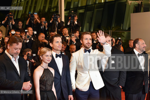 Ryan Gosling, Russell Crowe, Angourie Rice, Matt Bomer sul red carpet della 69esima edizione del Festival di Cannes per il film Nice Guys, maggio 2016. Ryan Gosling, Russell Crowe, Angourie Rice, Matt Bomer on red carpet of 69th Cannes Film Festival with Nice Guys, may 2016 ©Monica Cillario/Rosebud2