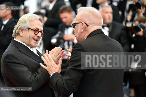 Jean-Paul Gautier e il presidente della giuria George Miller alla 69esima edizione del Festival del Cinema di Cannes  per la premiere  di Julieta. Designer Jean-Paul Gaultier and jury member George Miller attend the Julieta premiere during the 69th annual Cannes Film Festival at the Palais des Festivals on May 17, 2016 ©Monica Cillario/Rosebud2