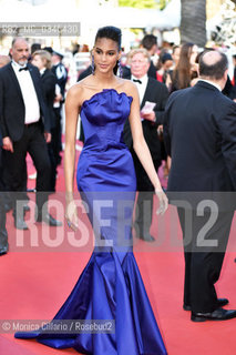 Cindy Bruna sul red carpet per la premiere del film Julieta durante la 69esima edizione del Festival del Cinema di Cannes, maggio 2016. Cindy Bruna attends the Julieta premiere during the 69th annual Cannes Film Festival at the Palais des Festivals on May 17, 2016 in Cannes. ©Monica Cillario/Rosebud2