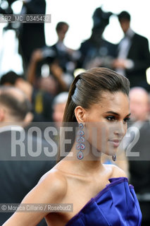 La super  top model Cindy Bruna sul red carpet per la premiere del film Julieta durante la 69esima edizione del Festival del Cinema di Cannes, maggio 2016. Cindy Bruna attends the Julieta premiere during the 69th annual Cannes Film Festival at the Palais des Festivals on May 17, 2016 in Cannes. ©Monica Cillario/Rosebud2