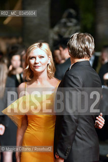 Kirsten Dunst e Mads Mikkelsen, membri della giuria, sul red carpet del Palais des Festivals per la premiere di The Neon Demon durante la 69esima edizione del Festival del Cinema di Cannes, maggio 2016.Jury members Kirsten Dunst  and Mads Mikkelsen attend The Neon Demon Premiere during the 69th annual Cannes Film Festival at the Palais des Festivals on May 20, 2016 ©Monica Cillario/Rosebud2