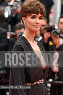 Lattrice spagnola  Paz Vega sul red carpet per la premiere del film The BFG (Il grande gigante buono) durante la 69esima edizione del Festival del Cinema di Cannes, maggio 2016.  Spanish actress Paz Vega poses on May 14, 2016 as she arrives for the screening of the film “The BFG” at the 69th Cannes Film Festival in Cannes. ©Monica Cillario/Rosebud2