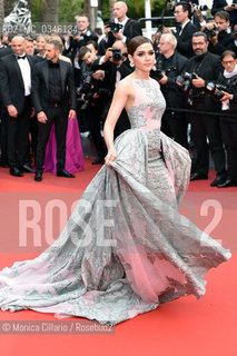 Araya A. Hargate al Palais des Festivals per la premiere del film The BFG (Il grande gigante buono) durante la 69esima edizione del Festival del Cinema di Cannes, maggio 2016.  Araya A. Hargate attends The BFG (Le Bon Gros Geant - Le BGG) premiere during the 69th annual Cannes Film Festival at the Palais des Festivals on May 14, 2016 in Cannes ©Monica Cillario/Rosebud2