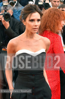 Victoria Beckham  al Palais des Festivals per la premiere di Café Society, film  dapertura della 69esima edizione del Festival del Cinema di Cannes, maggio 2016. Victoria Beckham attends the Cafe Society premiere and the Opening Night Gala during the 69th annual Cannes Film Festival at the Palais des Festivals on May 11, 2016 in Cannes ©Monica Cillario/Rosebud2