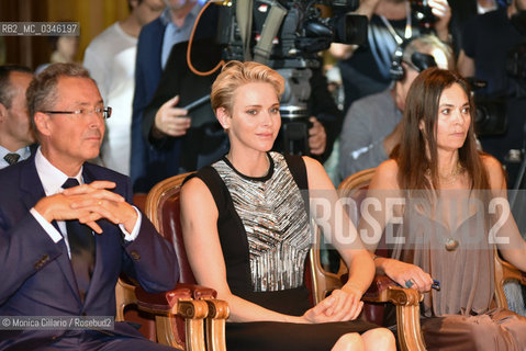 La Principessa Charlene di Monaco assiste alla Monte Carlo Fashion Week che si è svolta allinterno del Museo Oceanografico, nel Principato di Monaco, giugno 2016. Princess Charlene of Monaco  attents at the Monte Carlo Fashion Week in Oceanographic Museum in Monte Carlo, June 2016. ©Monica Cillario/Rosebud2