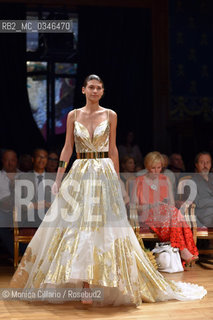 Un abito della collezione sposa di Angelozzi Couture alla Monte Carlo Fashion Week; Monte Carlo, giugno 2016.  A wedding dress of the  Angelozzi Couture at Monte Carlo Fashion Week; Monte Carlo, June 2016. ©Monica Cillario/Rosebud2