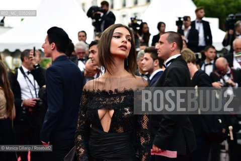 Emily Ratajkowski alla prima del film Loveless (Nelyubov) durante il 70° Festival del Cinema di Cannes; Cannes, 18 maggio 2017. Emily Ratajkowski attends the Loveless (Nelyubov) screening during the 70th annual Cannes Film Festival at Palais des Festivals on May 18, 2017 in Cannes, France ©Monica Cillario/Rosebud2