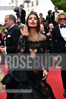 Emily Ratajkowski alla prima del film Loveless (Nelyubov) durante il 70° Festival del Cinema di Cannes; Cannes, 18 maggio 2017. Emily Ratajkowski attends the Loveless (Nelyubov) screening during the 70th annual Cannes Film Festival at Palais des Festivals on May 18, 2017 in Cannes, France ©Monica Cillario/Rosebud2