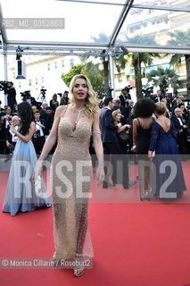 Valeria Marini alla priemier di The Beguiled, durante il 70° Festival del Cinema di Cannes; Cannes, 24 maggio 2017. Valeria Marini attends The Beguiled premiere during the 70th annual Cannes Film Festival at Palais des Festivals on May 24, 2017 ©Monica Cillario/Rosebud2