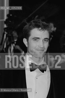 Robert Pattinson alla premier di Good Time durante il 70° Festival del Cinema di Cannes. Actor Robert Pattinson attends the Good Time screening during the 70th annual Cannes Film Festival at Palais des Festivals on May 25, 2017 in Cannes, France ©Monica Cillario/Rosebud2