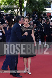 Jasmine Trinca e Sergio Castellitto sul red carpet del 70° Festival del Cinema di Cannes per la premier del film Based on a True Story (DApres une Histoire Vraie), Cannes, 27 maggio 2017. Italian actress Italian actress Jasmine Trinca and Italian actor Sergio Castellitto arrive on May 27, 2017 for the screening of the film Based on a True Story (DApres une Histoire Vraie) at the 70th edition of the Cannes Film Festival in Cannes, southern France ©Monica Cillario/Rosebud2