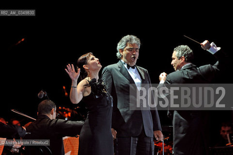 Venice 01 july 2009. Andrea Boccelli, italian opera tenor singer, and Paoletta Marrocu, italian opera soprano singer. ©Andrea Merola/Rosebud2