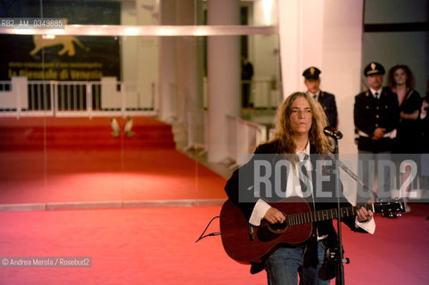 Patti Smith, Us singer-songwriter, poet, and visual artist during her performance on red carpet of the Movie Palace in Venice 04 september 2011, at the 68th International Film Festival. ©Andrea Merola/Rosebud2