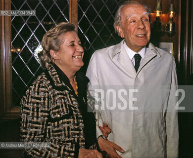 11/11/1982 VENEZIA. Jorge Luis Borges, argentinian writer, and Maria Antonietta Maciocchi, italian writer. ©Andrea Merola/Rosebud2