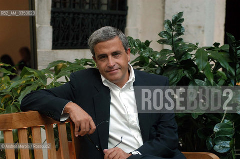 Venice 13 september 2003. Roberto Alajmo, italian writer. ©Andrea Merola/Rosebud2