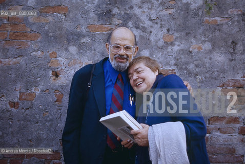 Venice june1995. Allen Ginsberg, Us poet, and Fernanda Pivano, italian writer and journalist. ©Andrea Merola/Rosebud2