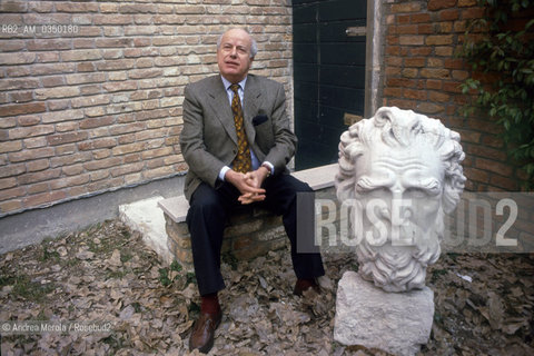 Venice 30/04/1995. Renato Barilli, italian art and literary critic. ©Andrea Merola/Rosebud2